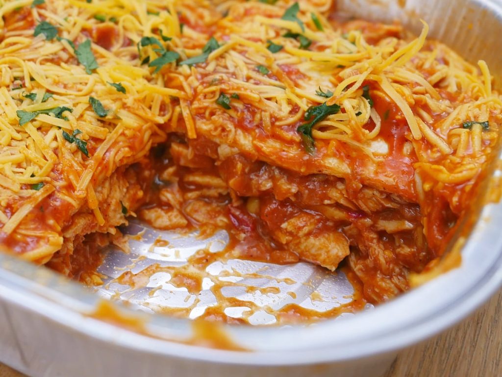 ホワイトチキンエンチラーダスロークッカーキャセロールのレシピ