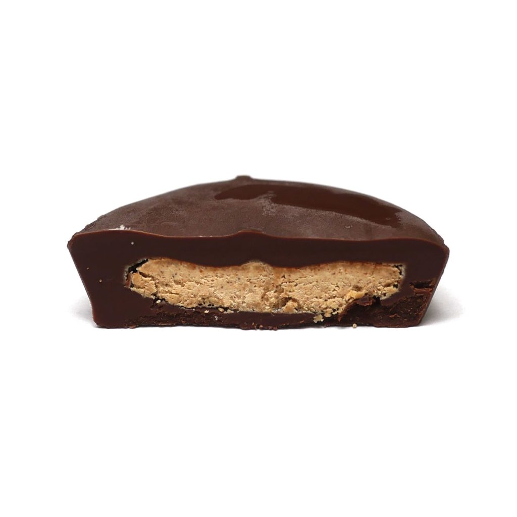 ダークチョコレートアーモンドバターカップス 超こっくり濃厚系チョコ菓子。コーヒーのお供に コストコ通 コストコおすすめ商品の紹介ブログ