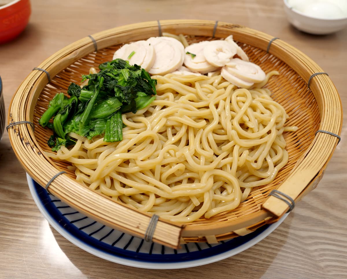 岡崎製麺　用宗の老舗製麺所で造ったつけ麺　盛り付け