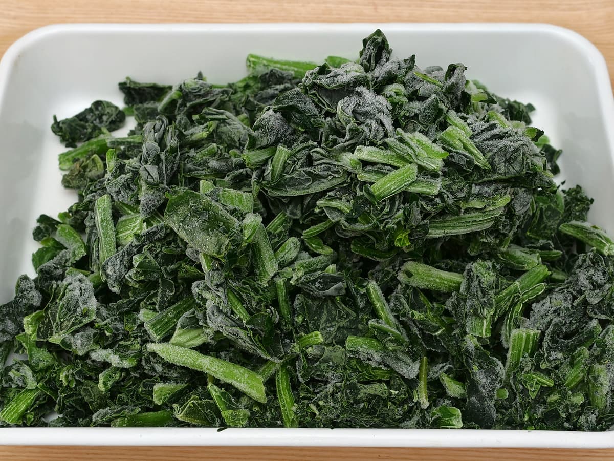 ニチレイ　九州産のほうれん草です。　750g　開封中身