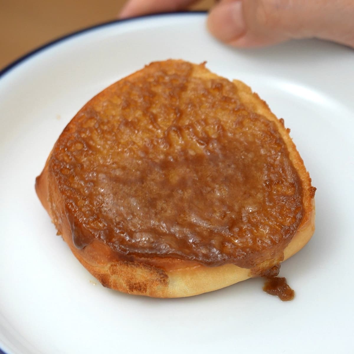 さとうきび糖 ふるさ糖 ディナーロールでシュガートースト