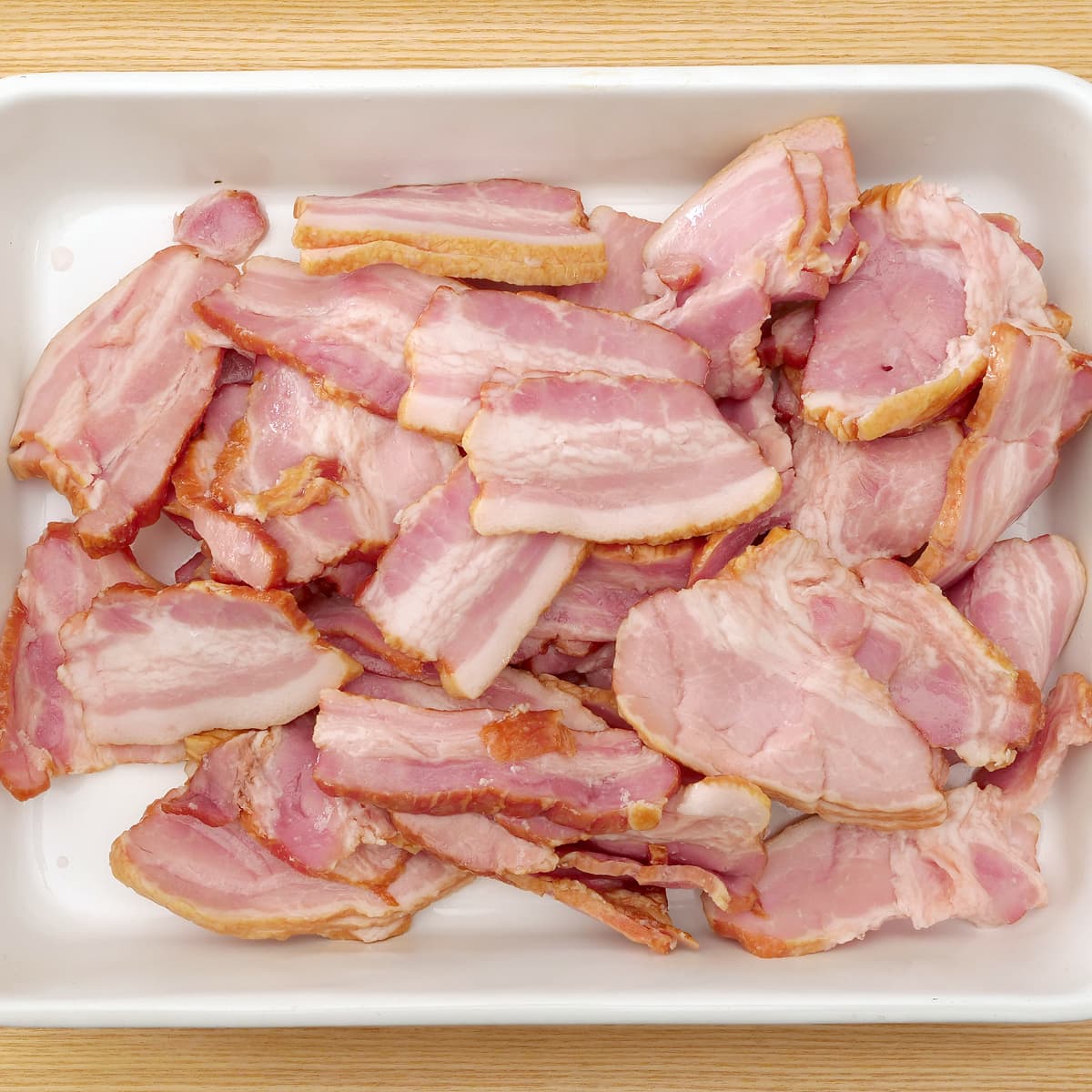 米久　林檎のベーコン切り落とし　1kg　開封中身（全部出した）