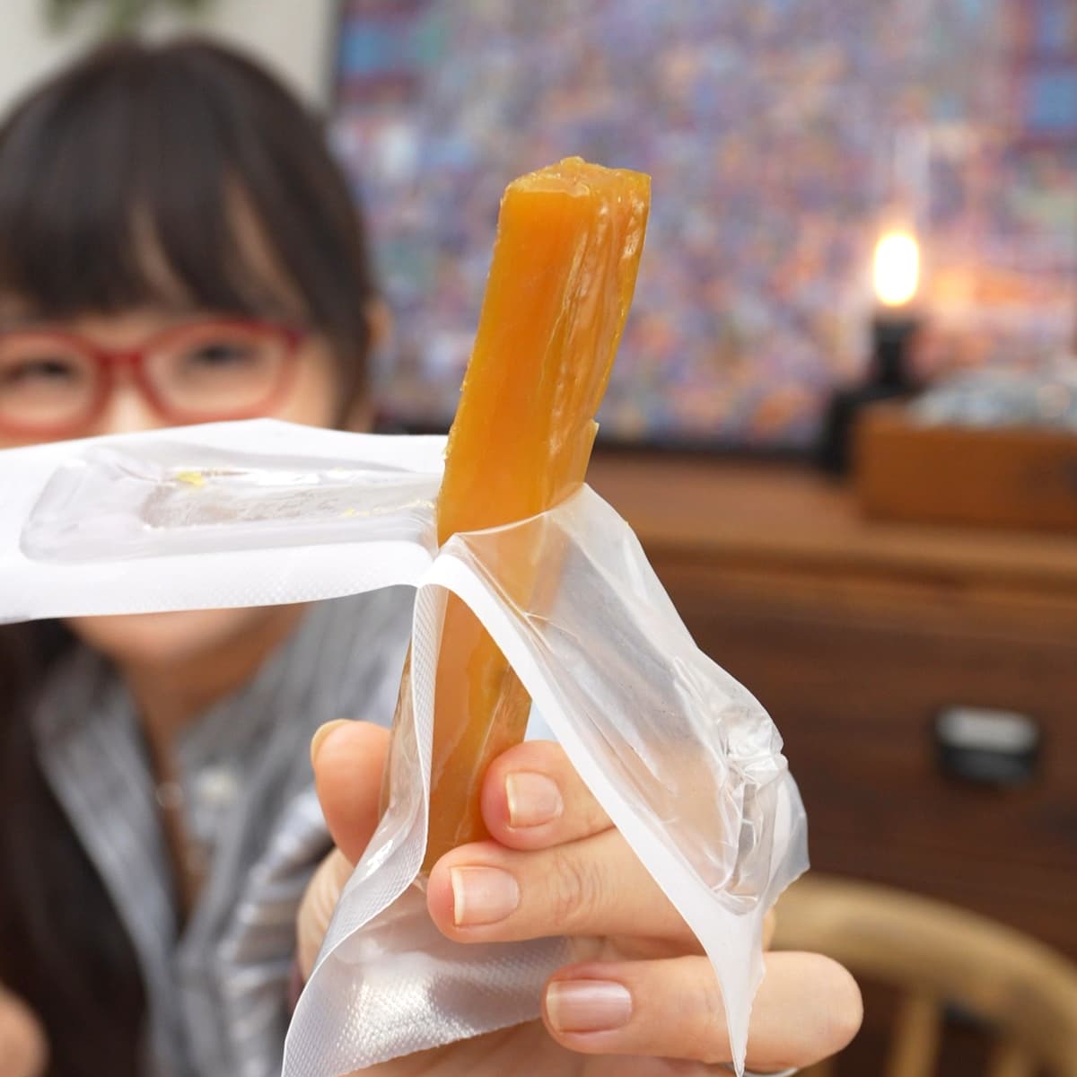 紅甘芋　干し芋　1本を開封