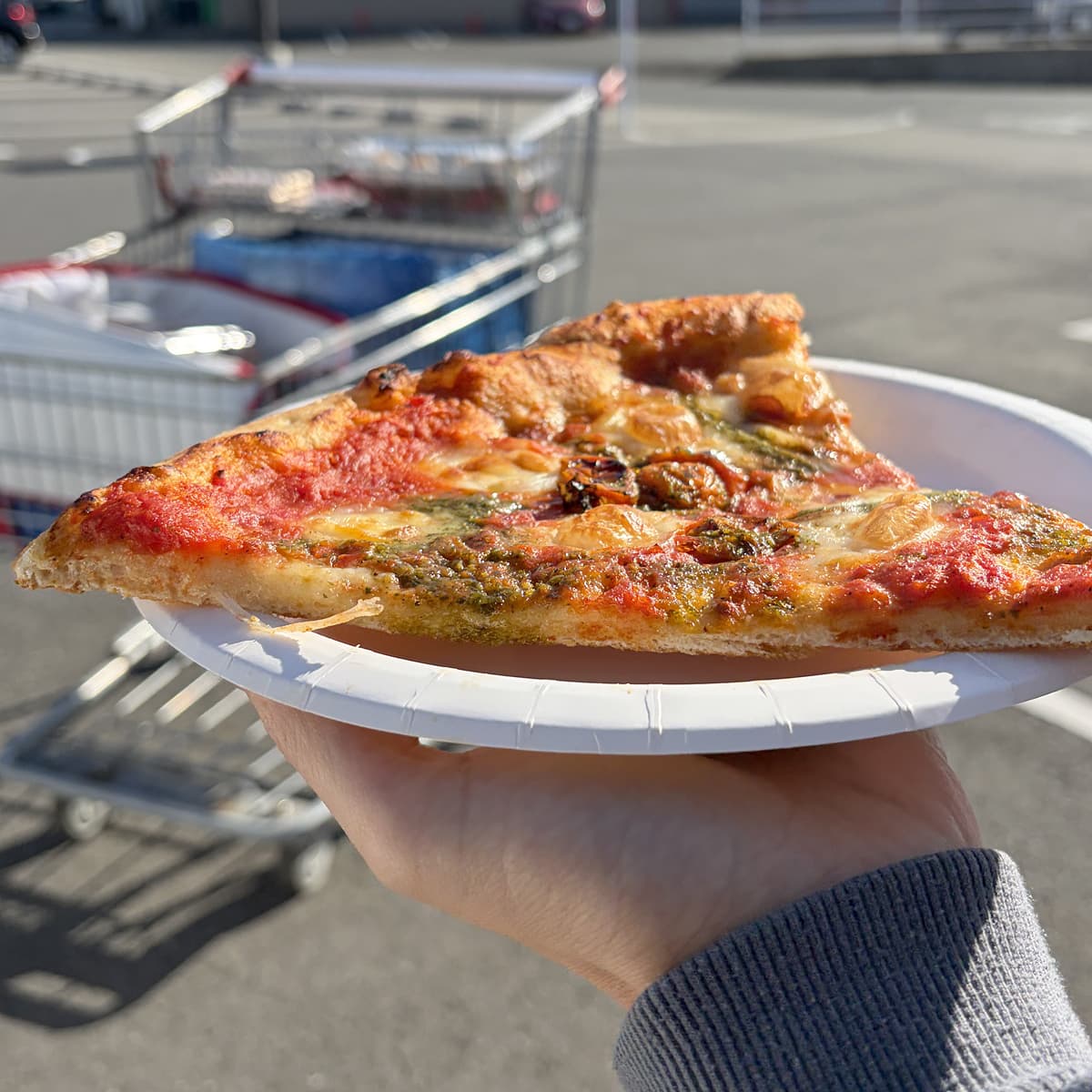 フードコート　マルゲリータ（スライス）2025　薄くなった