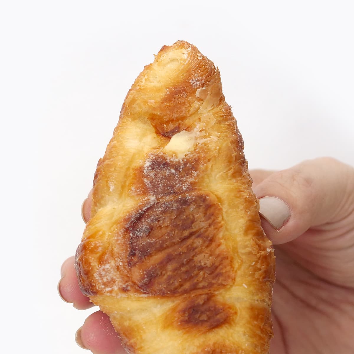 ミニカスタードクリームクロワッサン裏から見えるカスタードクリーム