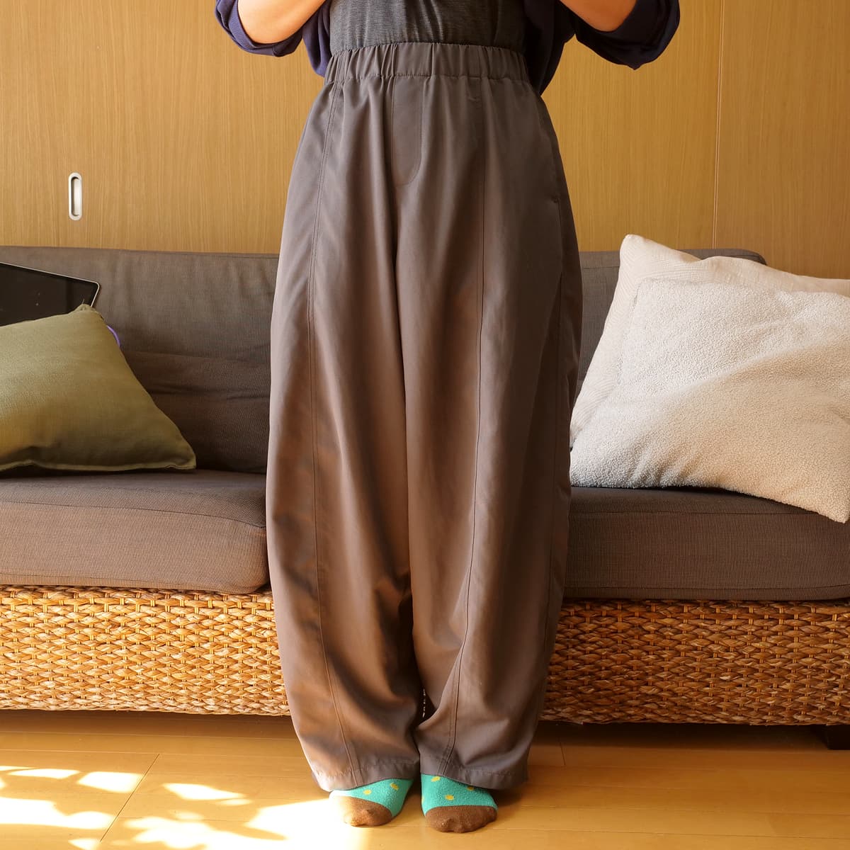 コクーンパンツ