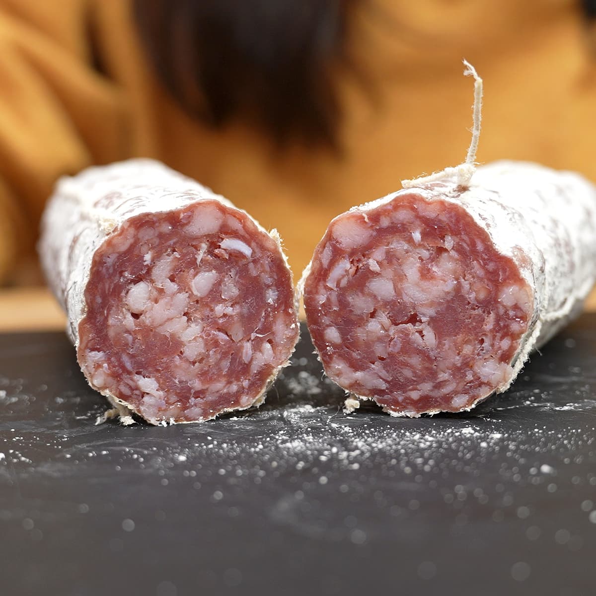 ロゼット　サラミ　600g　カット断面