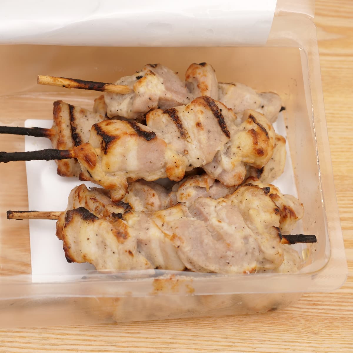 EXPRESCO FOODS　ベトナム風豚バラ串　開封中身