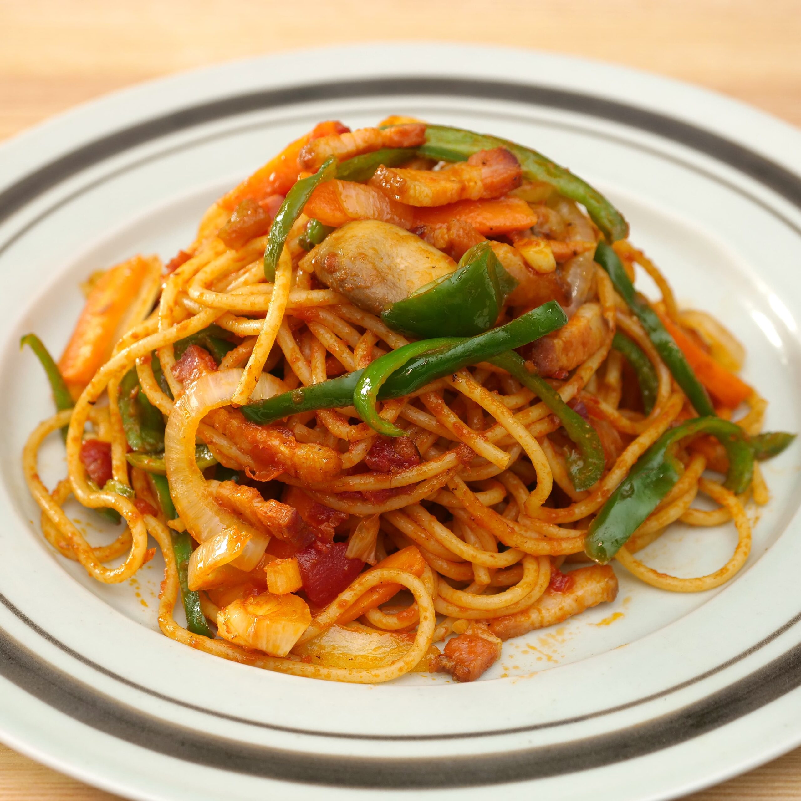 バジルマリナラソース 使用例:ナポリタン