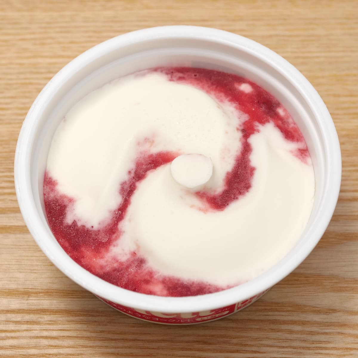 MORINAGA フローズンヨーグルト mell ストロベリー味 1個(開封)