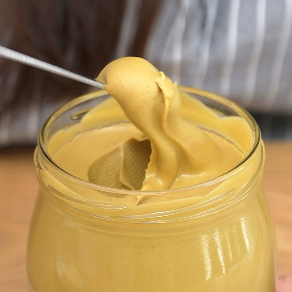 Scyavuru ピスタチオクリーム 600g ねっとりした様子