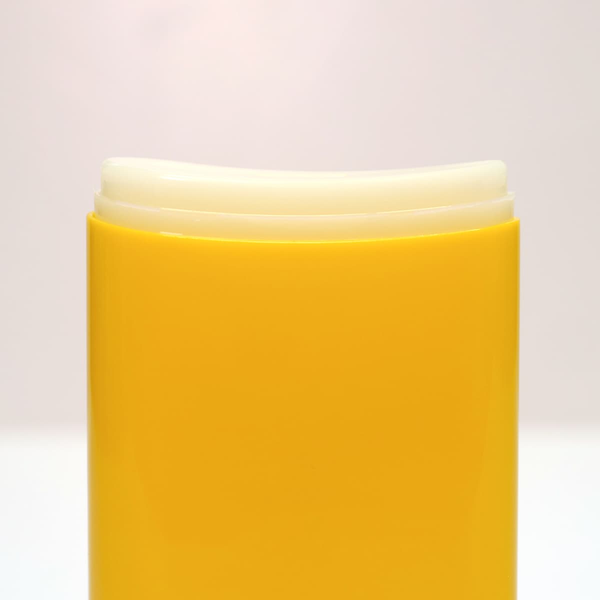 ネイチャーリパブリック パウダリーUVアロエスティック 2個(スティック状日焼け止め)1個(出した)