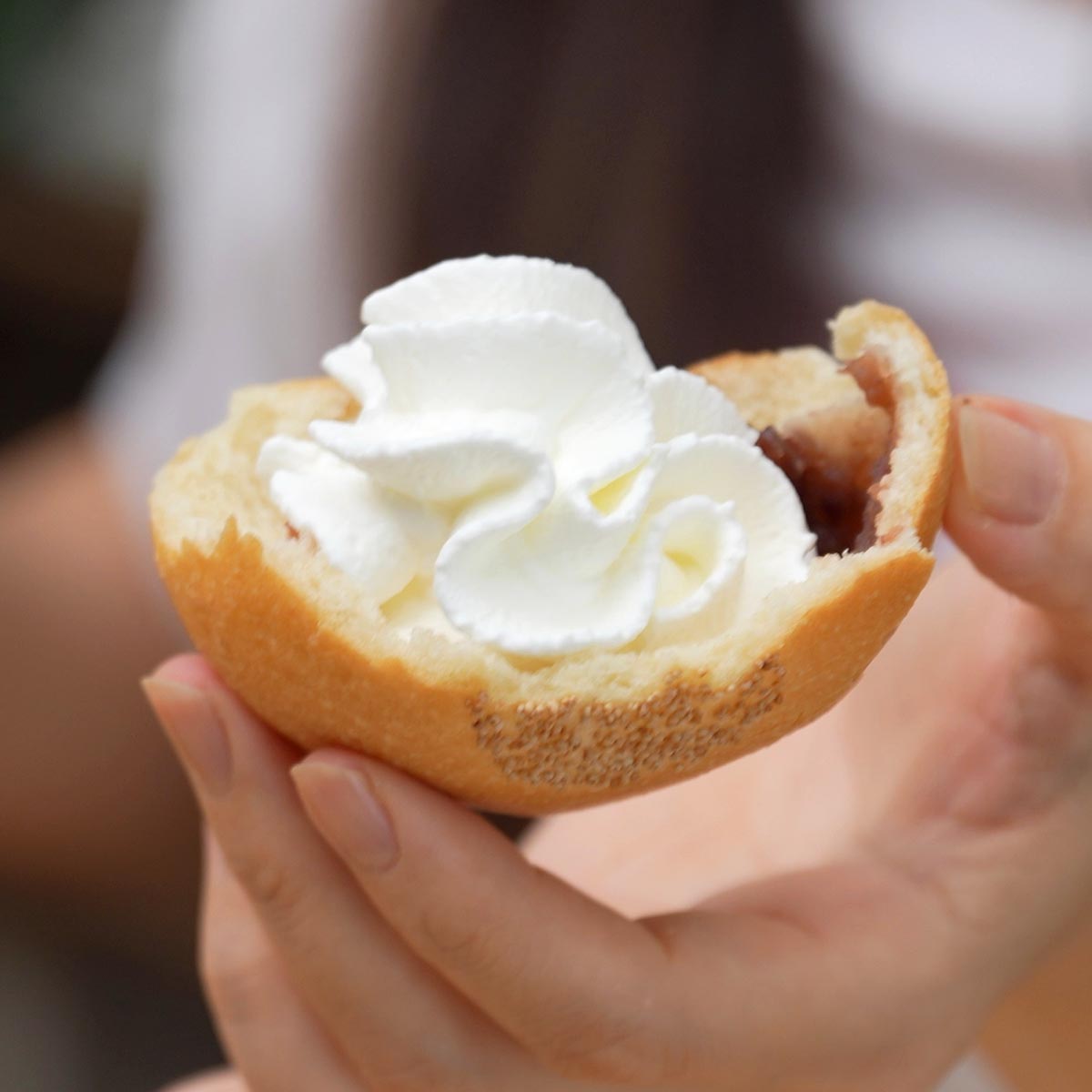 フランスあんぱん　中にクリーム