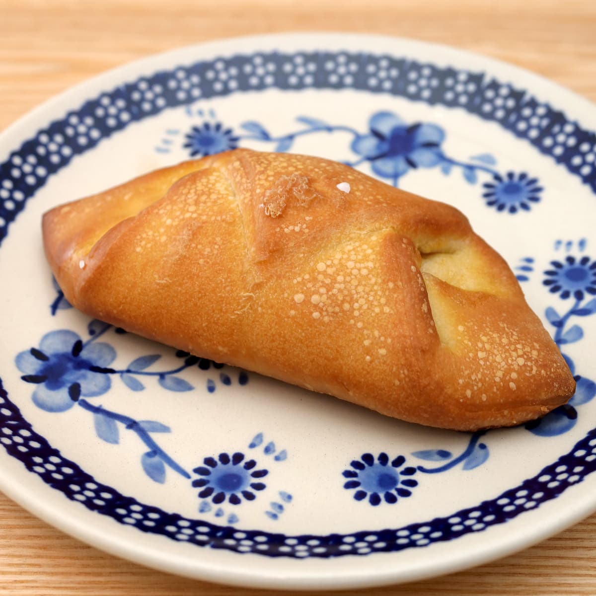 塩パン　焼いた