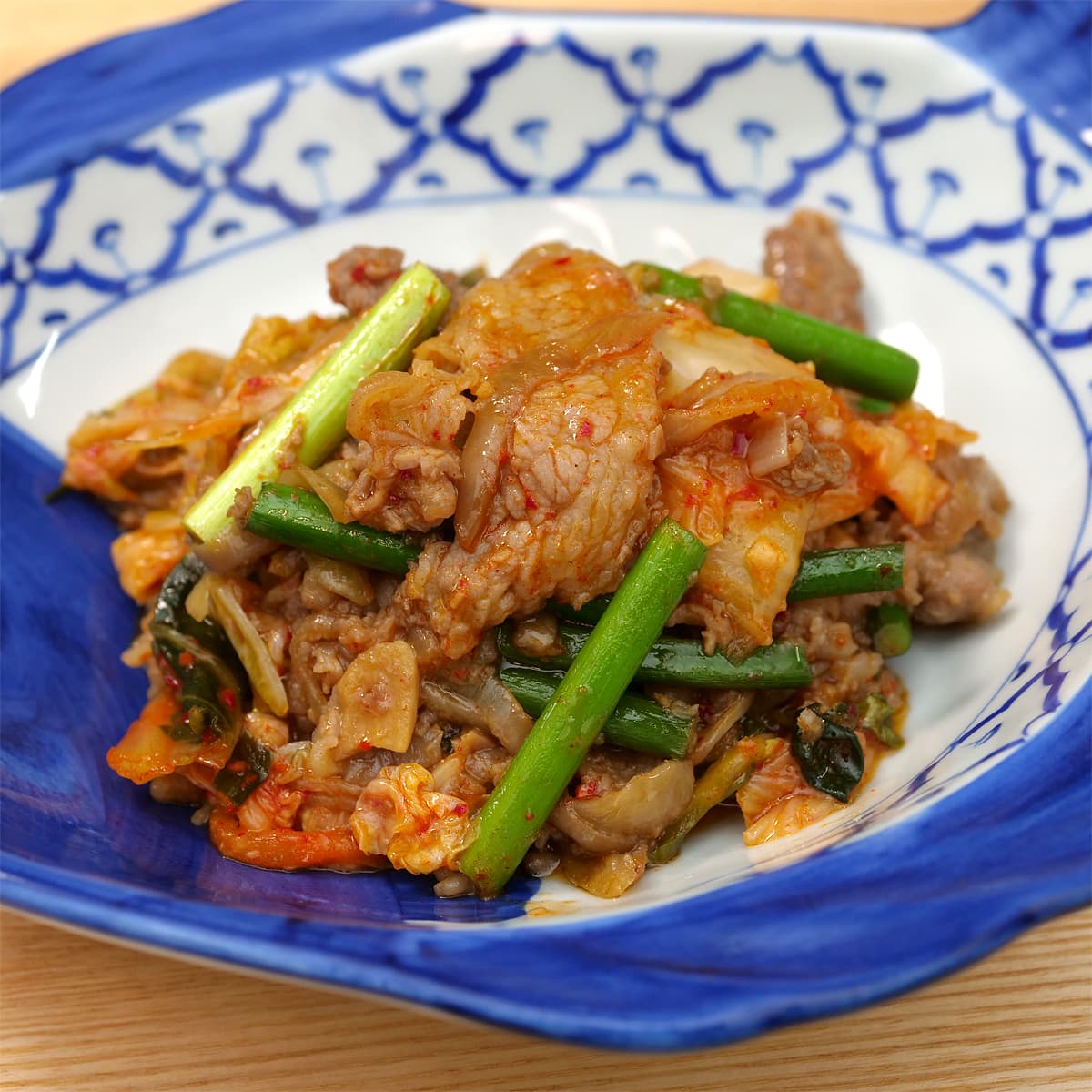 牛肉のにんにく炒め 牛キムチにアレンジ