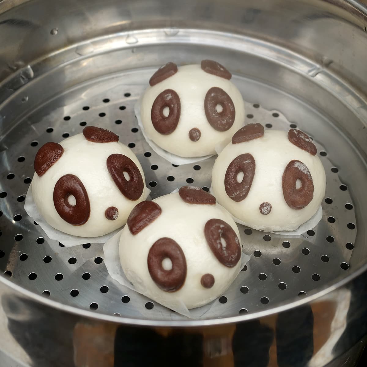 synear パンダ饅 カスタード餡 24個入(冷凍) 蒸し器で蒸した