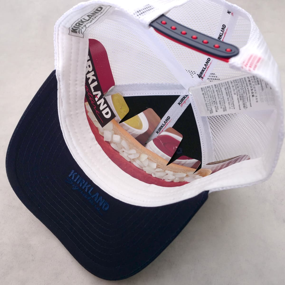 コストコ ロゴメッシュキャップ（カークランドシグネチャー　TRUCKER HAT）裏側（ネイビー）
