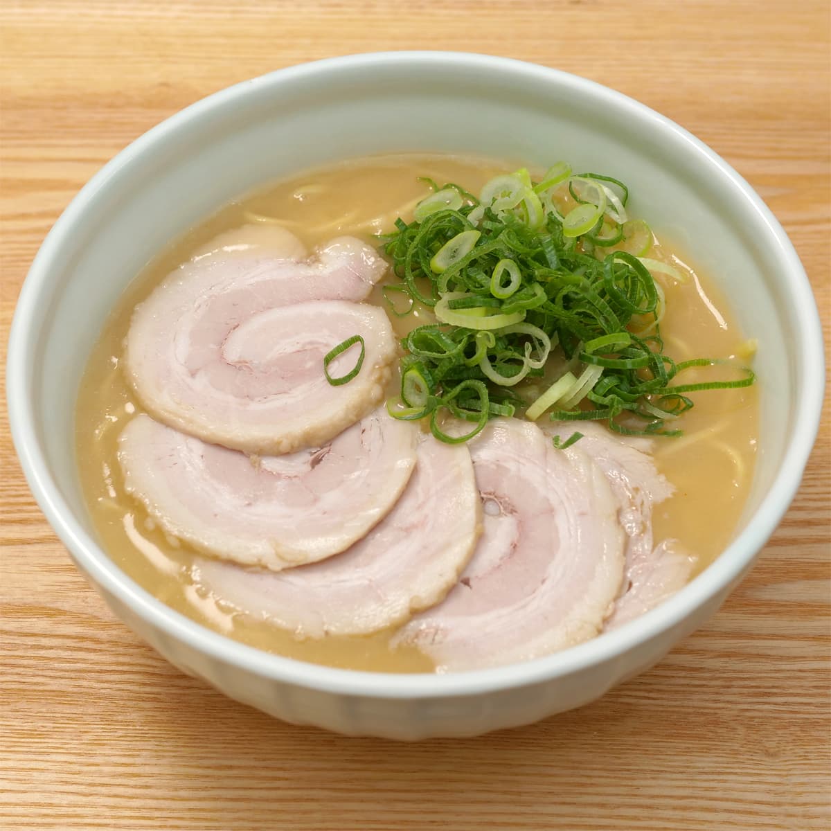 天下一品　ラーメン　京都濃厚鶏白湯　8食入り　調理例